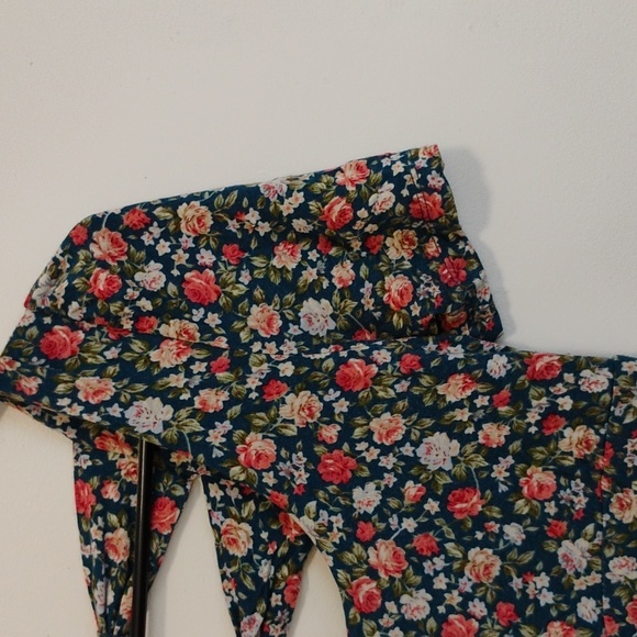 sound & matter | Vintage-inspired Floral short sleeve skater dress | Juniors S - Picture 3 of 6